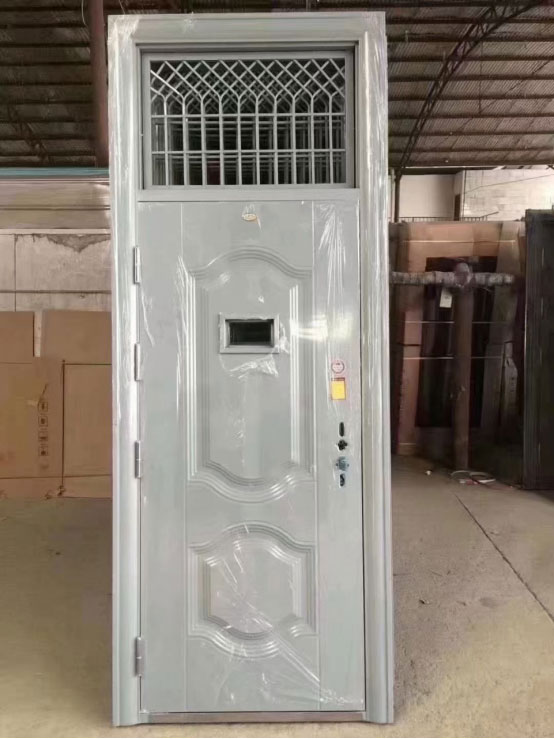 汉阴学校教室门